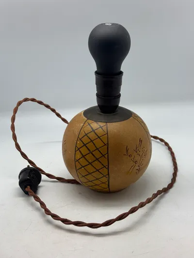 Original WW2 lampe med mørklægningspære, virker