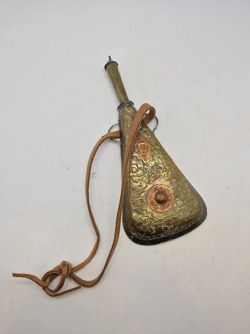 Krudthorn messing