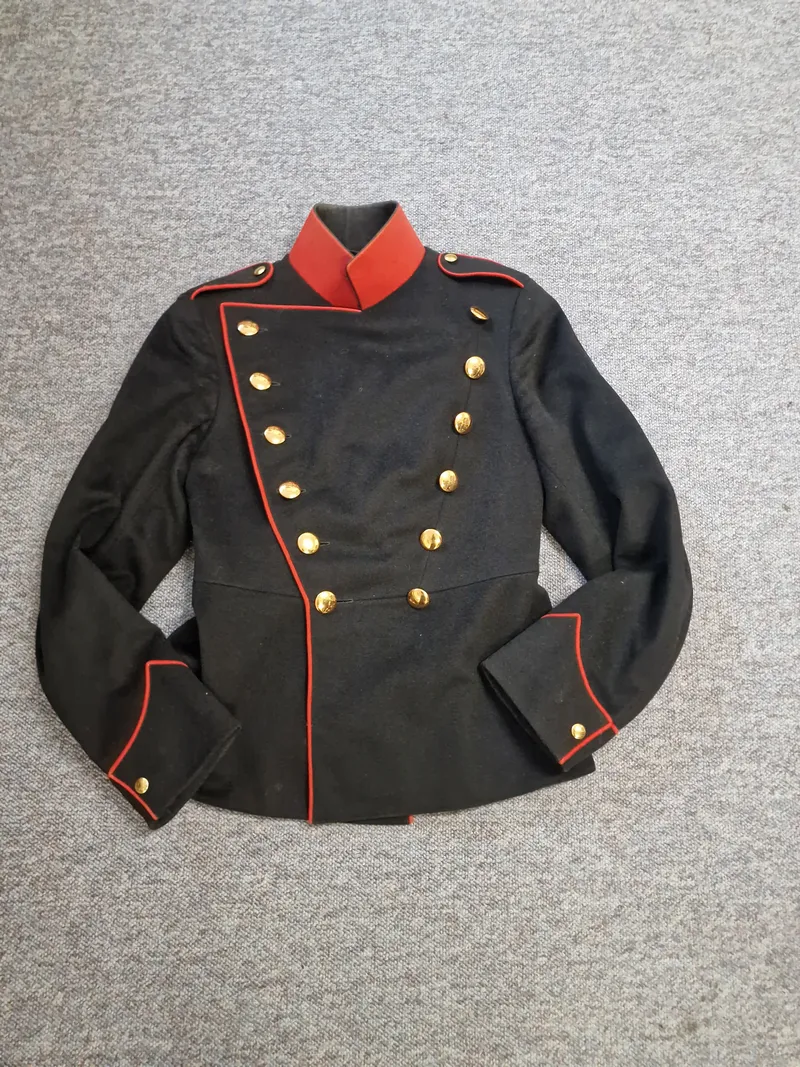 Original menig uniform fra sundhedstropperne