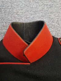 Original menig uniform fra sundhedstropperne