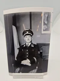 Foto fremkaldt fra de originale Glasnegativer D.N.S.A.P. fotografen Lundstrøm:  Schalburg folk mm.
