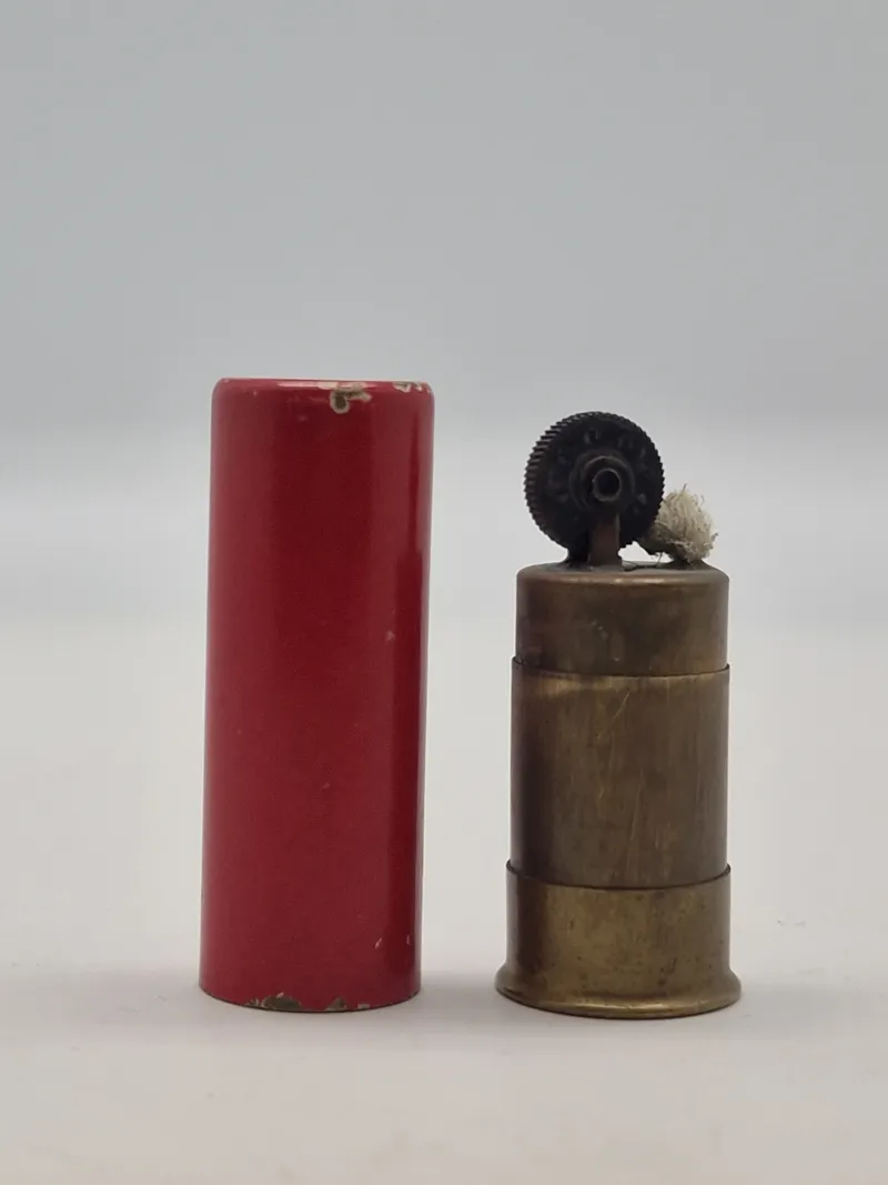 Lighter i form af patron