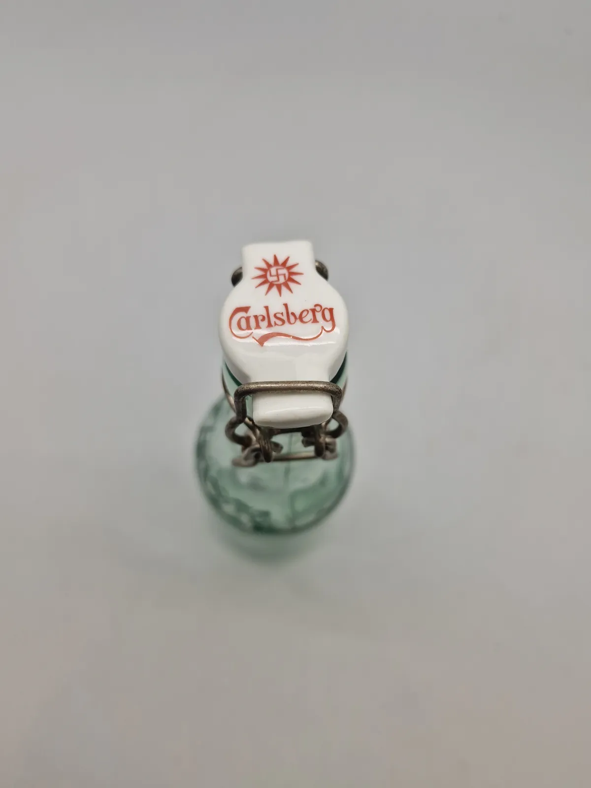 Original Carlsberg patentflaske fra 1942, tæt på mint stand