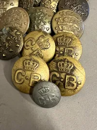 Samling Danske knapper CB mm.