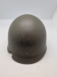 Original amerikansk M/1 inderhjelm fra ww2, med samtidig reparation