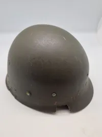 Original amerikansk M/1 inderhjelm fra ww2, med samtidig reparation