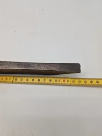 Antik økse krone stemplet