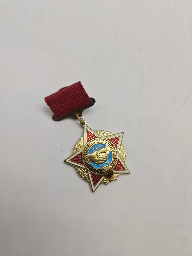 Original Russiak medalje - USSR internationalist worrior badeg