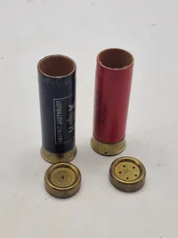 Salt & pepper sæt lavet som jagtpatroner som reklame for HK