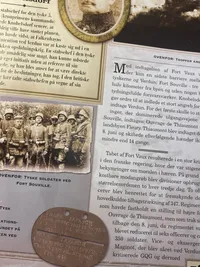 Stort ww1 opslagsværk med massere af genoptryk af originale papirer, hæfter mm.