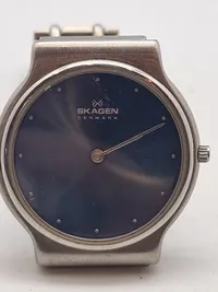 Originalt dansk designet “Skagen” ur
