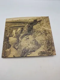 Stort ww1 værk med massere af udtrækspapirer mm.