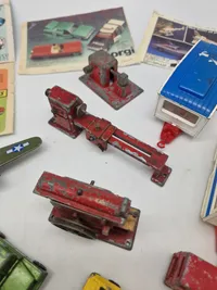 Samling Corgi mm.