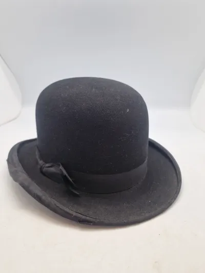 Ældre original bowler hat