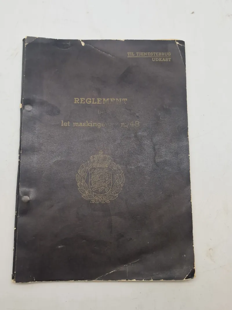 Reglement for let maskingevær M/48 ( Madsen )
