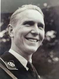 Originalt signeret foto af Søren Kam. Billedet er efterkrigs, men signaturen er original A4 størelse
