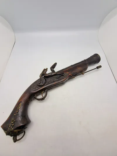 Replica forlade pistol (kan ej skyde) bronze løb