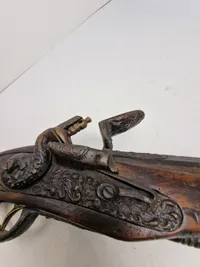 Replica forlade pistol (kan ej skyde) bronze løb