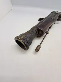 Replica forlade pistol (kan ej skyde) bronze løb