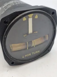 Originalt amerikansk flyinstrument, militært