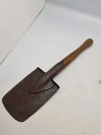 Lille veludført spade, spejder ??