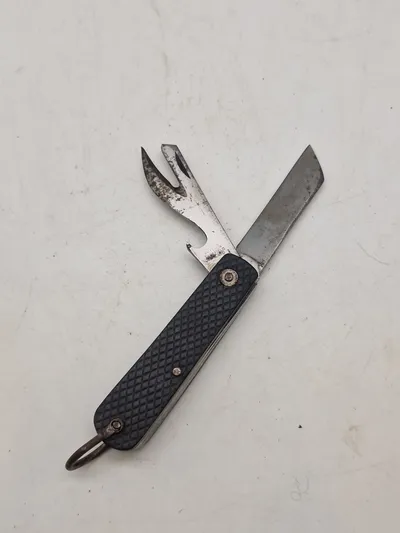 Original engelsk Sheffield foldekniv - anvendt i det danske forsvar som Foldekniv M/1945