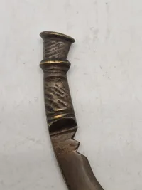 Papirkniv i form af Khukri kniv
