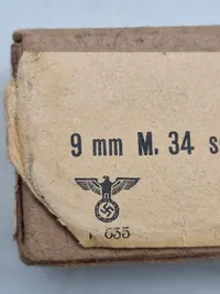 Originale 9 mm Scharfe (Mauser pistolen) også mp34. Sjælden æske med 16 stk + ladeskinner. Godt stemplet. Alle deaktiveret