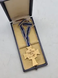 Originalt Mutterkreuz i æske (1.kl)