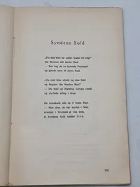 Original bog “Der brænder en ild” udgivet under besættelsen