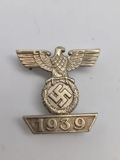 Original Wiederholungsspange 1939 für das Eiserne Kreuz 1.Klasse 1914 (L/15) Hersteller L/15 = Otto Schickle, Pforzheim