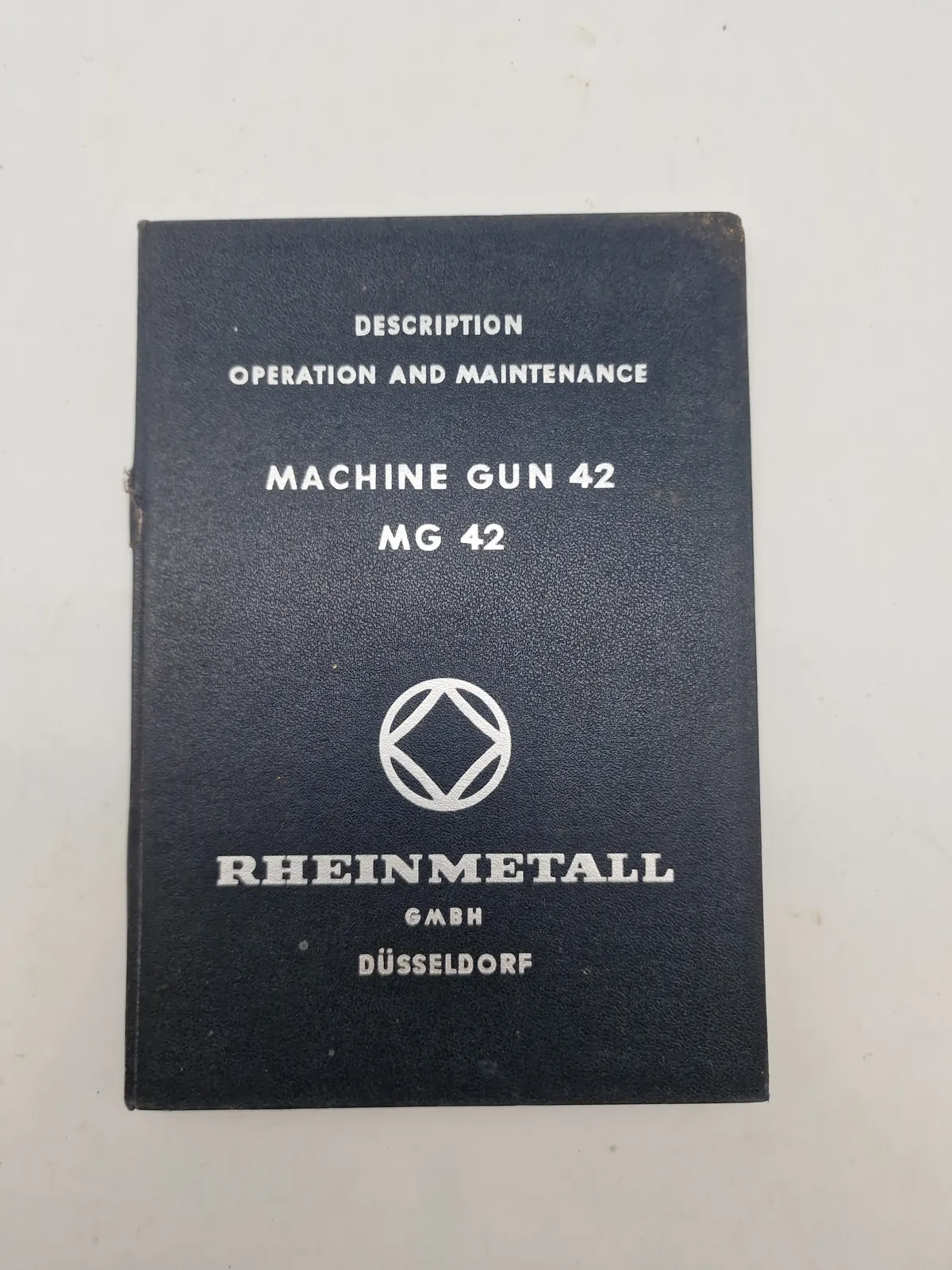 Description operation and maintenance Machine gun 42 MG 42