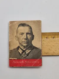 Original WHW bog med ritterkreuzträger HS