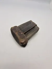 Original K98 ammunitionstaske - skåret og anvendt af modstandsbevægelsen
