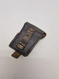 Original K98 ammunitionstaske - skåret og anvendt af modstandsbevægelsen
