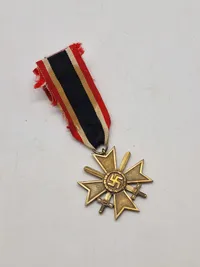 Originalt Kriegsverdienstkreuz 2.kl am band