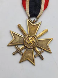 Originalt Kriegsverdienstkreuz 2.kl am band