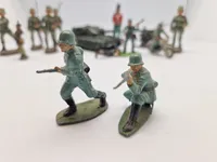 Diverse militære figurer mm.
