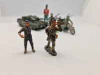 Diverse militære figurer mm.