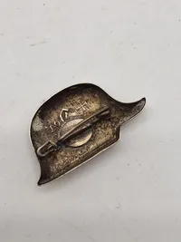Originalt “Der Stahlhelm” mærke