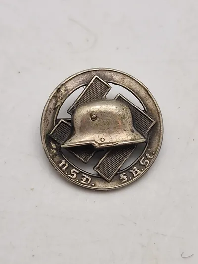 Originalt National Sozialistische Deutscher Frontkämpferbund Stahlhelm Memberbadge