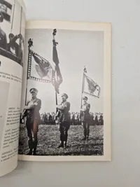 Godt opslagsværk over tyske flag og bannere