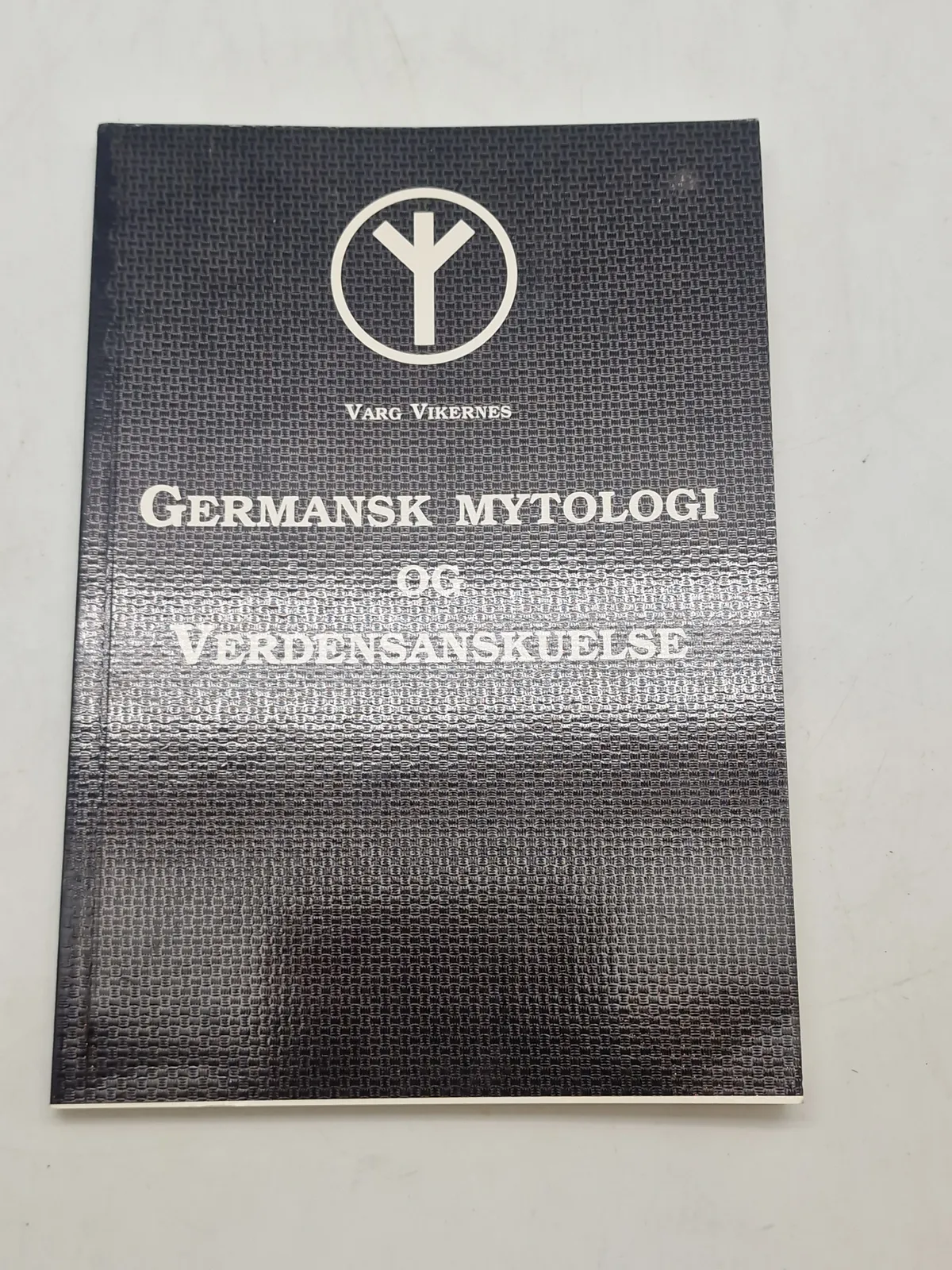 Germansk Mytologi Og Verdensanskuelse