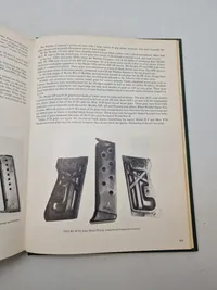 Walther Volume III 1908 - 1980 med hilsen fra forfattern