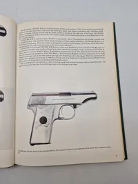 Walther Volume III 1908 - 1980 med hilsen fra forfattern