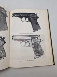 Walther Volume III 1908 - 1980 med hilsen fra forfattern