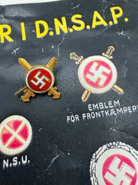 Ekstremt sjældent originalt  -emblem for frontkæmpere