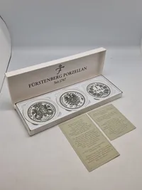 Sæt porcelæns plaketter (Fürstenberg) forstillende tyske Reichmark mønter