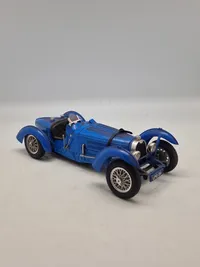 Modelbil