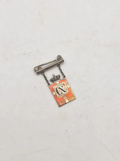 Originalt Georg Jensen kongemærke - emalje og sterlingsølv